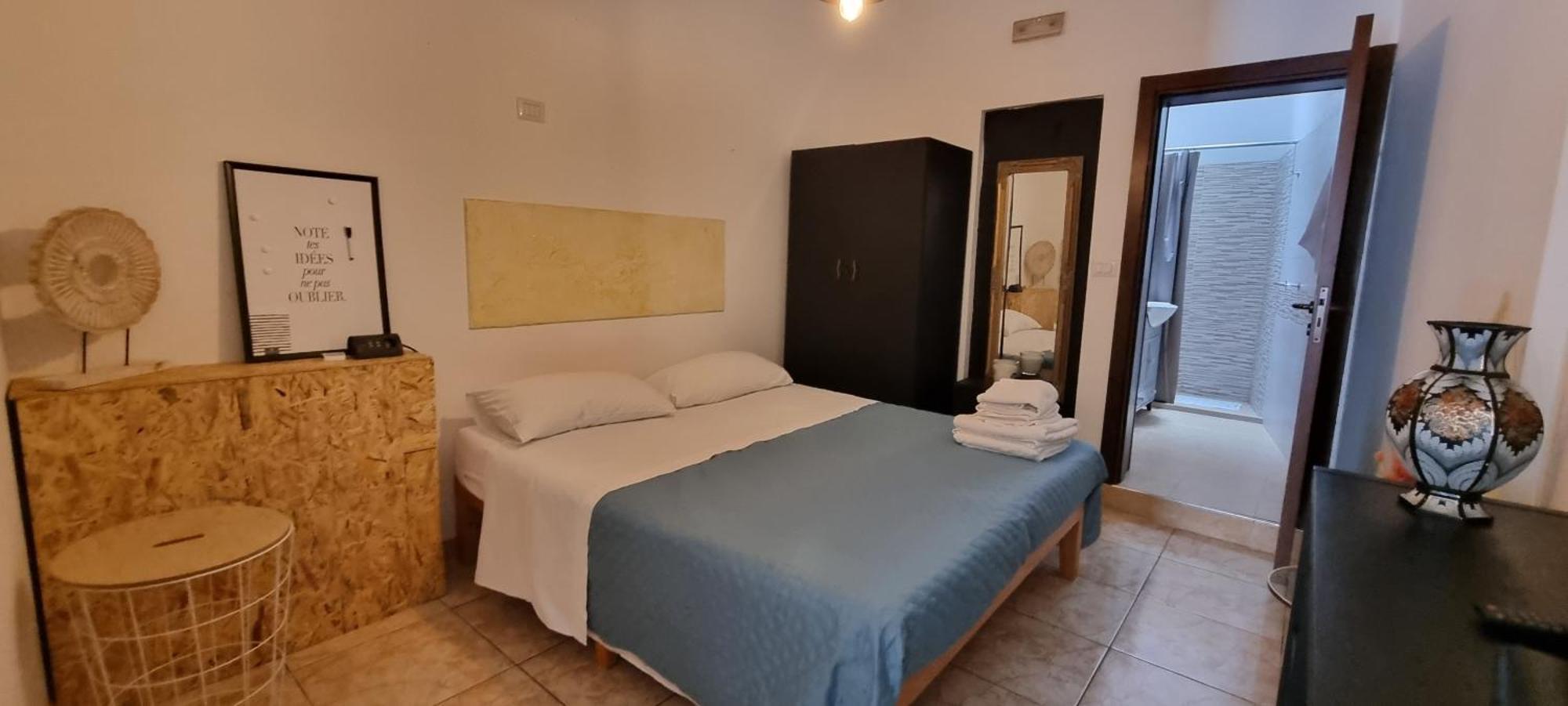 B&B Via Napoli 莱韦拉诺 外观 照片