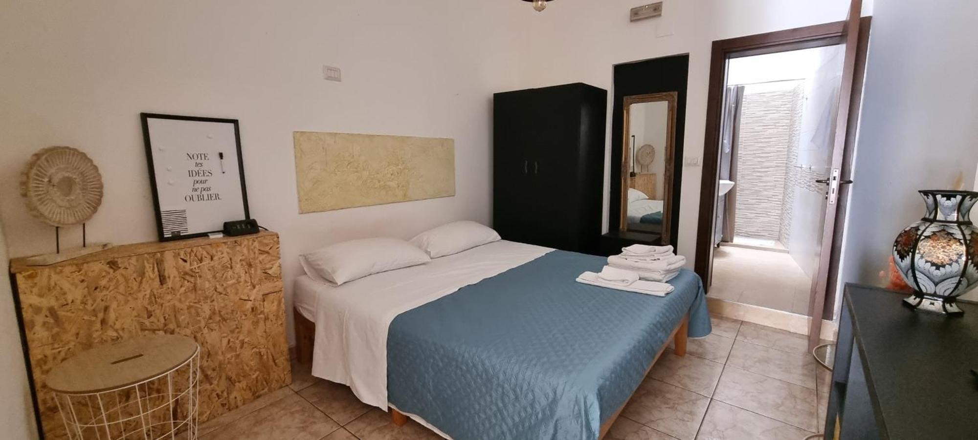 B&B Via Napoli 莱韦拉诺 外观 照片